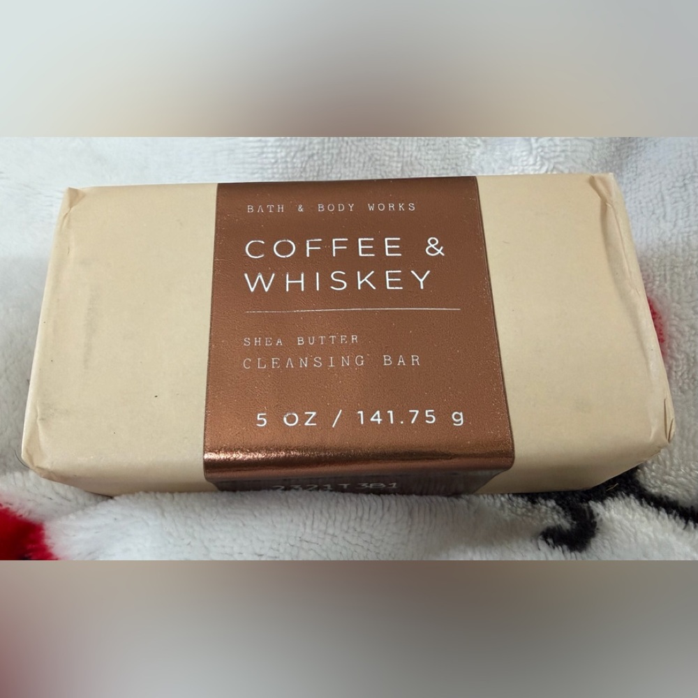 Bath & Body Works • Coffee & Whiskey Unisex Shea Butter Cleansing Bar NEW